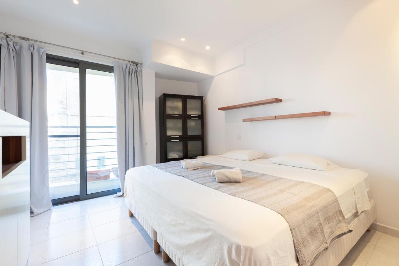 Stj - St Julian'S 1 Bedroom Prime Location St. Julian's Exteriör bild